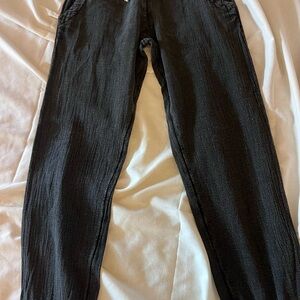 Rip Curl Black Ankle Pants